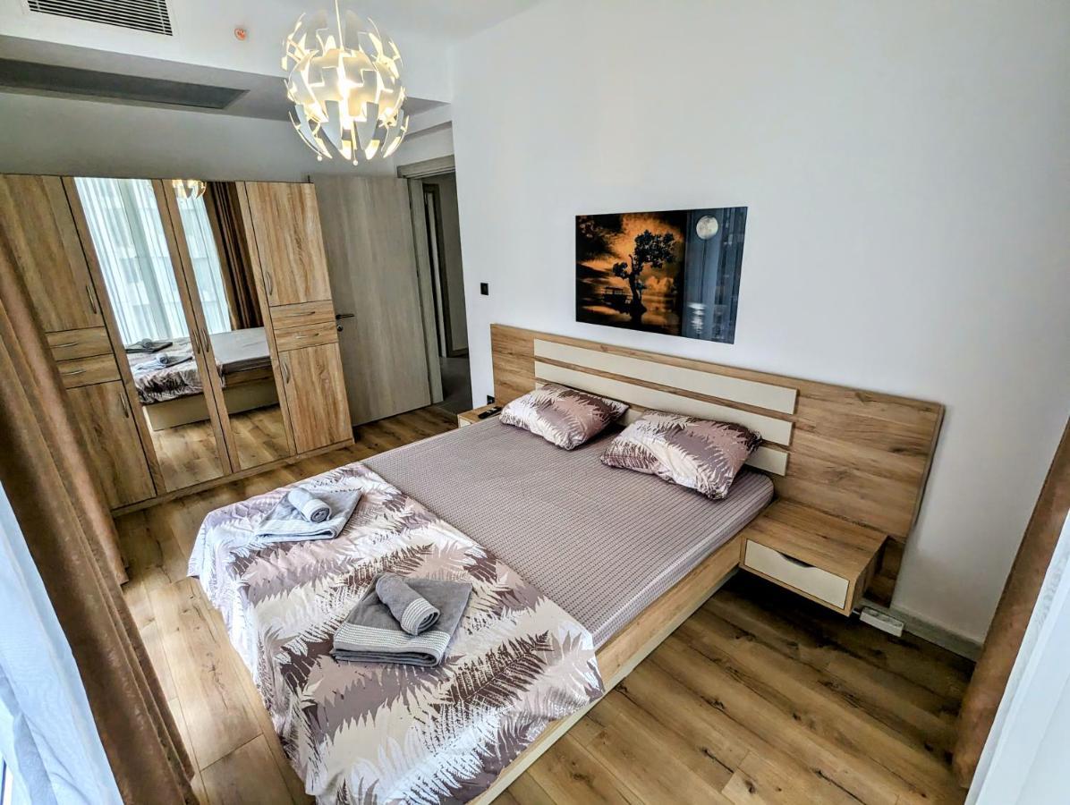 16Th Floor Sky View Condo With Pool And Fitness Skopie Exterior foto