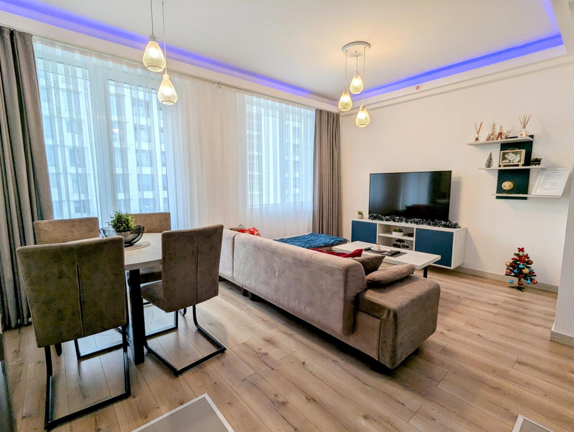 16Th Floor Sky View Condo With Pool And Fitness Skopie Exterior foto